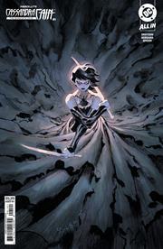 ABSOLUTE CASSANDRA CAIN THE SHADOWS HAND 1 - CVR B MATIAS BERGARA CARD STOCK VAR